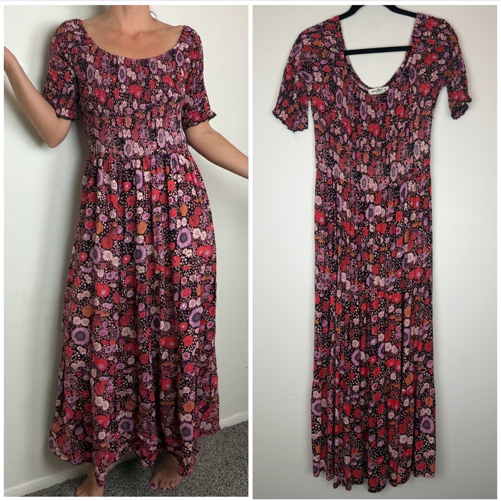 Floral Scoop-Neck Maxi Dress in Red and Pink